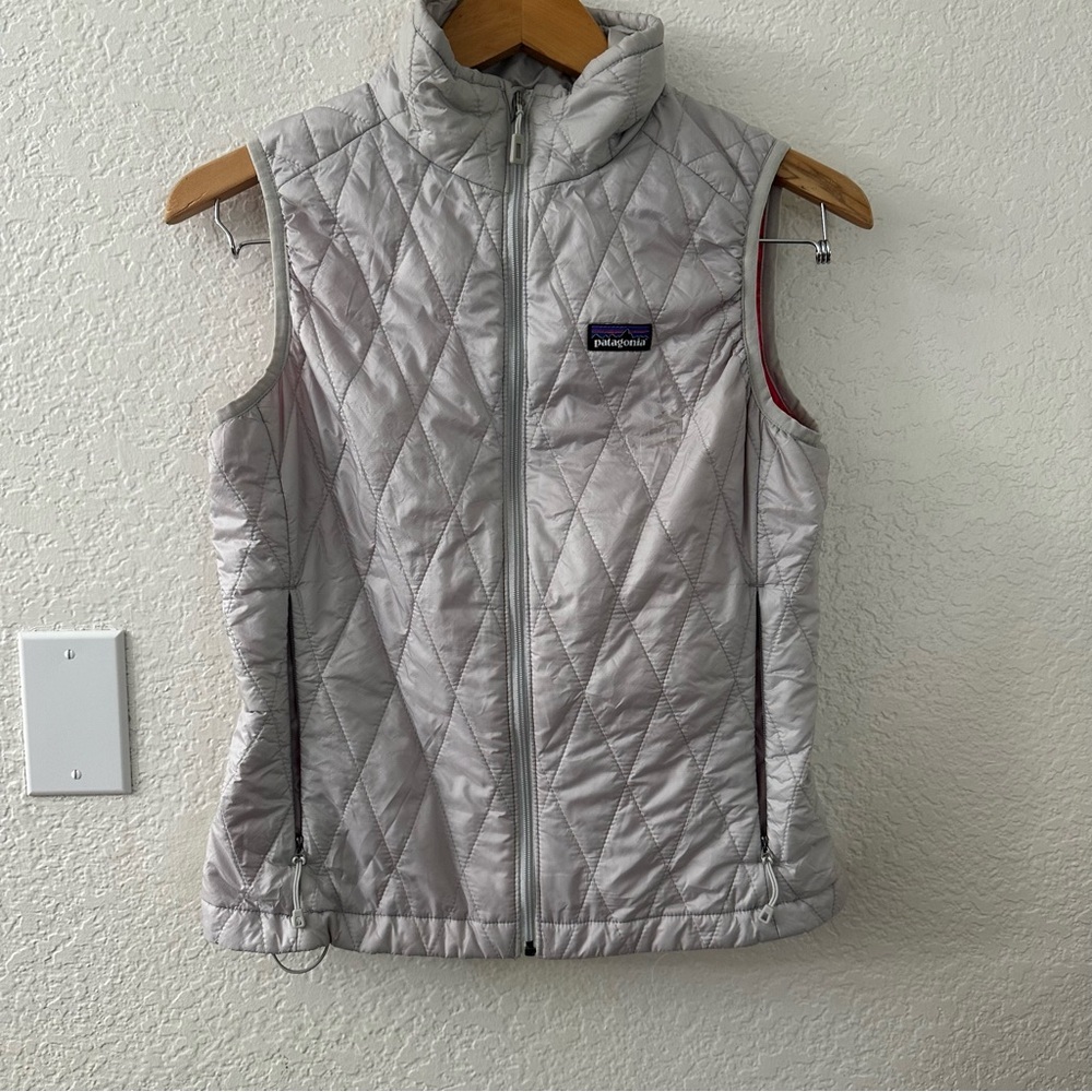 Patagonia Women's Nano Puff Vest size xs
